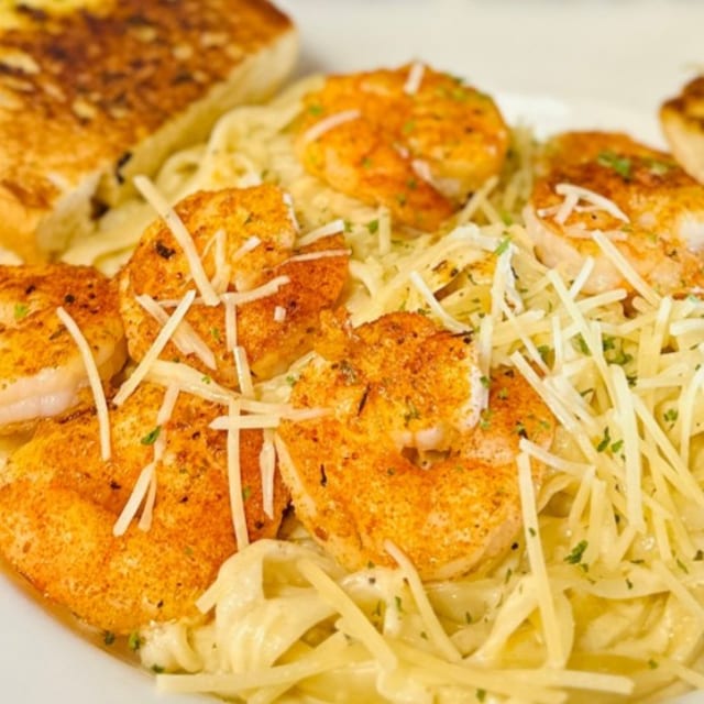 Alfredo.