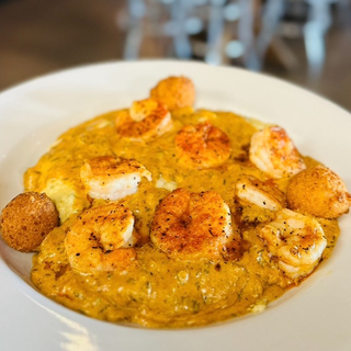 Shrimp 'n Grits